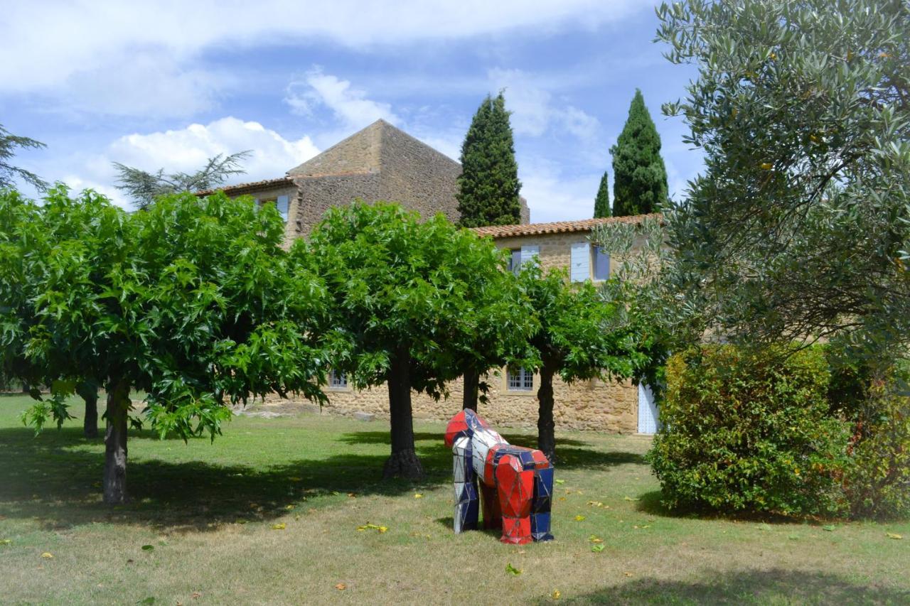 Chateau Saint-Pierre De Mejans Puyvert Екстериор снимка